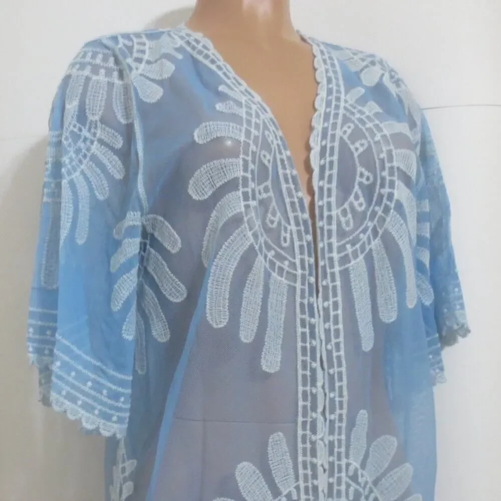 Rebellion Again Blue & White Lace Cover Up Kimono in Floral Medallion Sz S NWOT